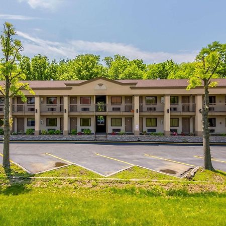 Econo Lodge Mount Laurel Esterno foto