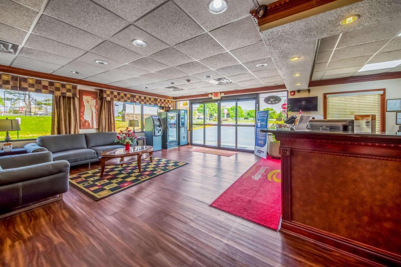 Econo Lodge Mount Laurel Esterno foto