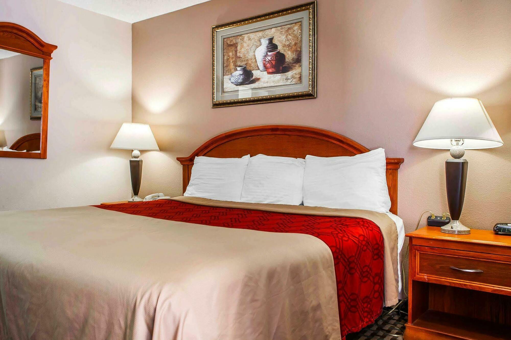 Econo Lodge Mount Laurel Esterno foto